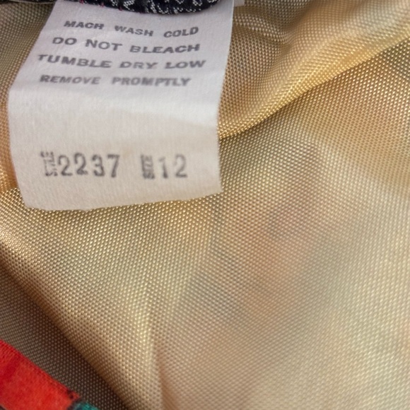 Gorgeous Ethnic Print Lined Pants - Picture 7 of 8